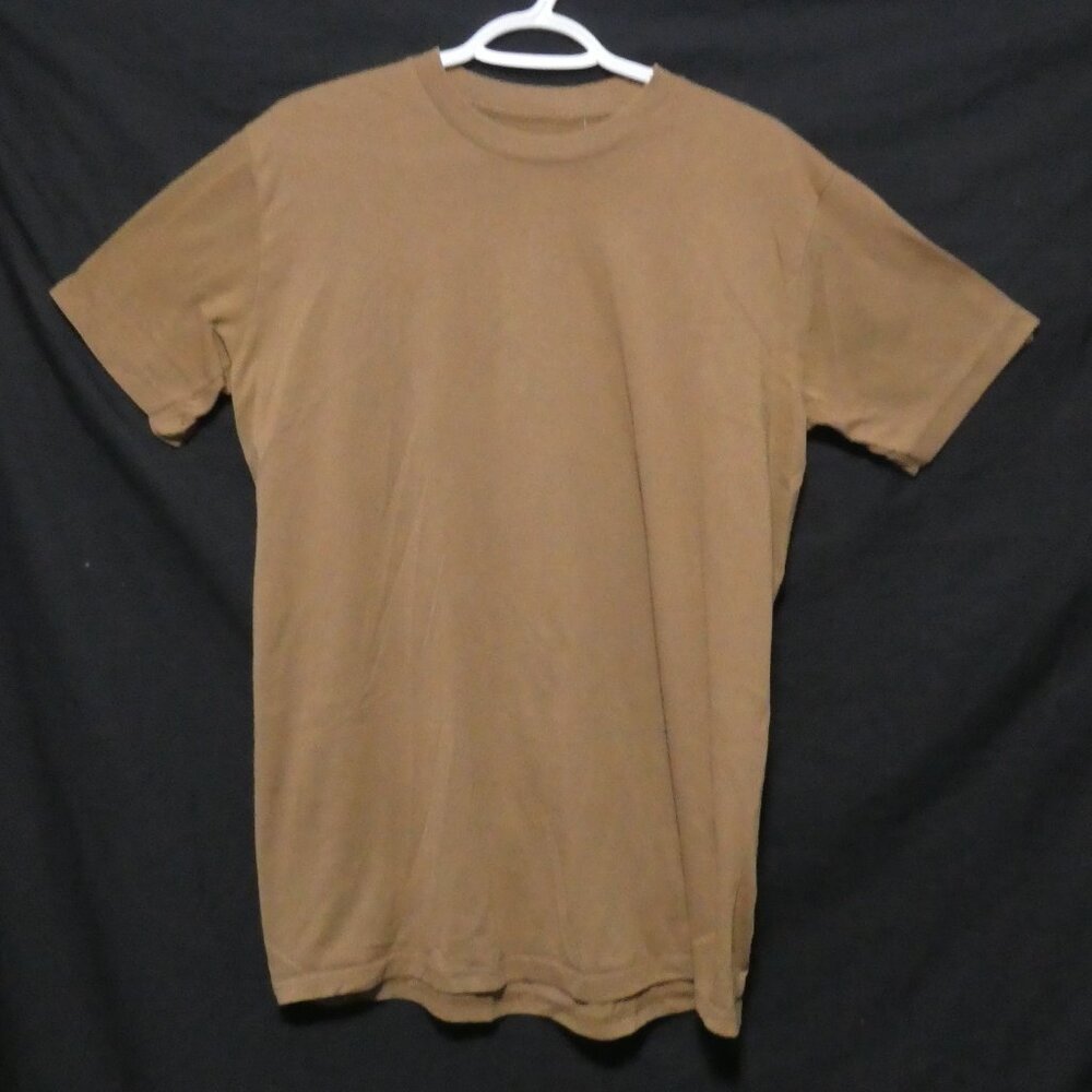 Men's Brown Short Sleeve Tee / T-Shirt | 22 inch pit to pit measured | EUC